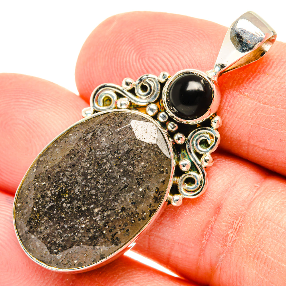 Lepidocrocite Quartz Pendants handcrafted by Anasilvercos - PD28786