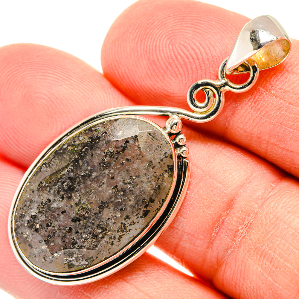 Lepidocrocite Quartz Pendants handcrafted by Anasilvercos - PD28790