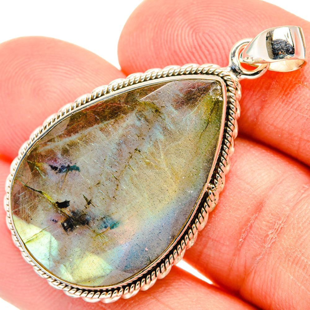Labradorite Pendants handcrafted by Anasilvercos - PD28802