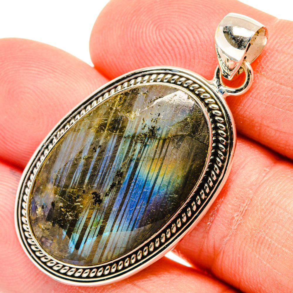 Labradorite Pendants handcrafted by Anasilvercos - PD28803