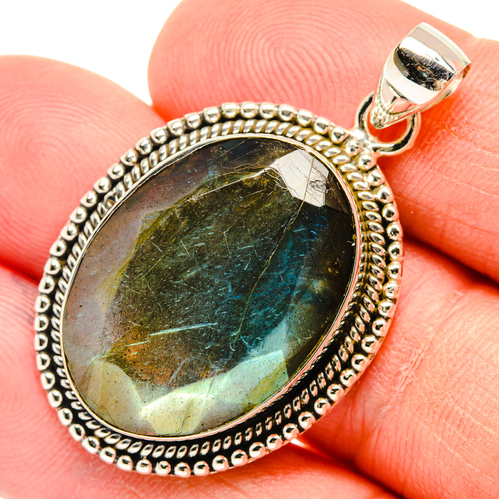 Labradorite Pendants handcrafted by Anasilvercos - PD28807