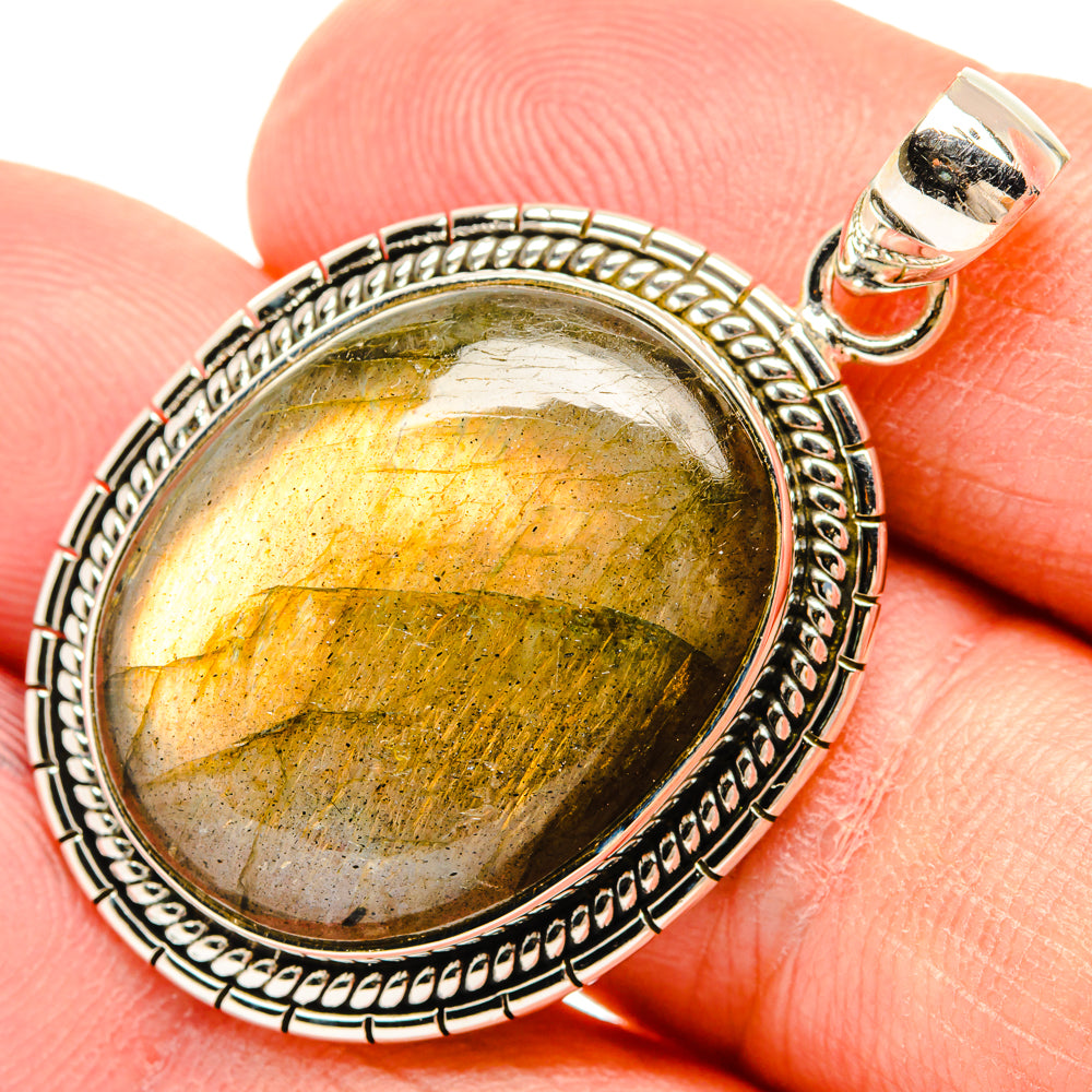 Labradorite Pendants handcrafted by Anasilvercos - PD28817