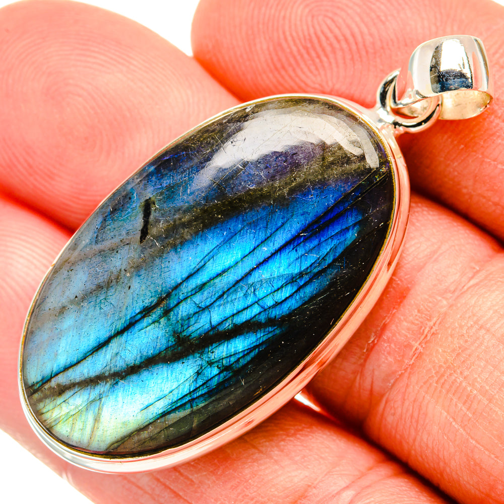 Labradorite Pendants handcrafted by Anasilvercos - PD28940