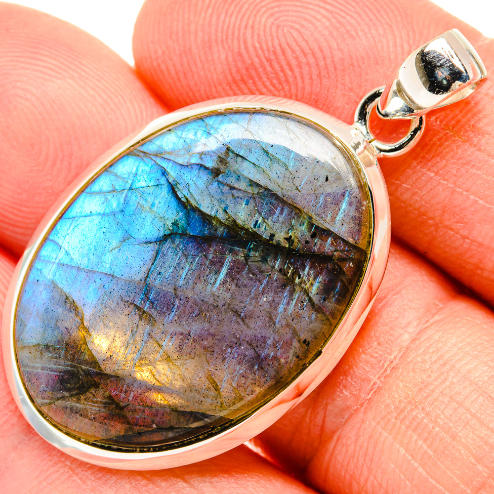 Labradorite Pendants handcrafted by Anasilvercos - PD28944