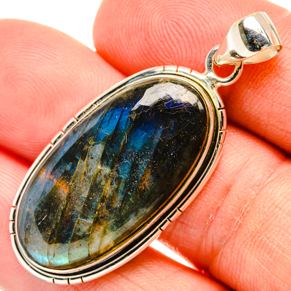 Labradorite Pendants handcrafted by Anasilvercos - PD28952