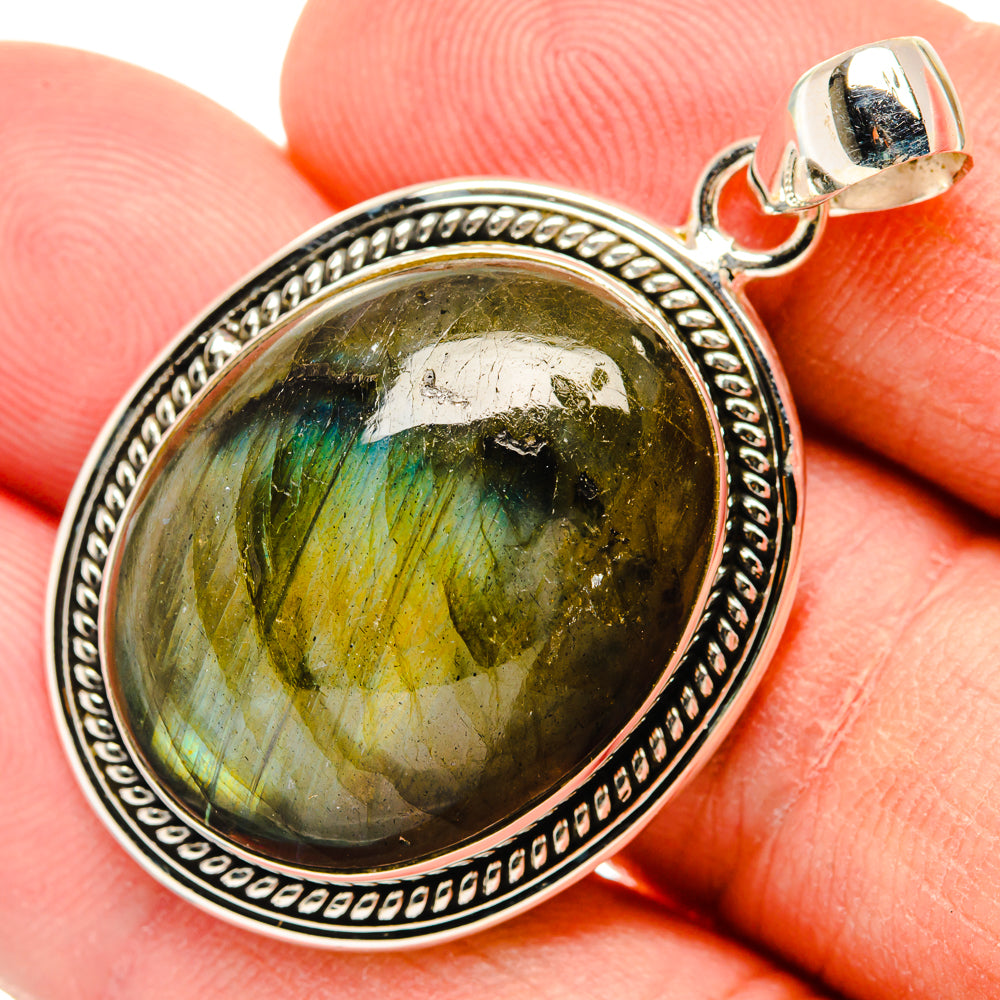 Labradorite Pendants handcrafted by Anasilvercos - PD29090