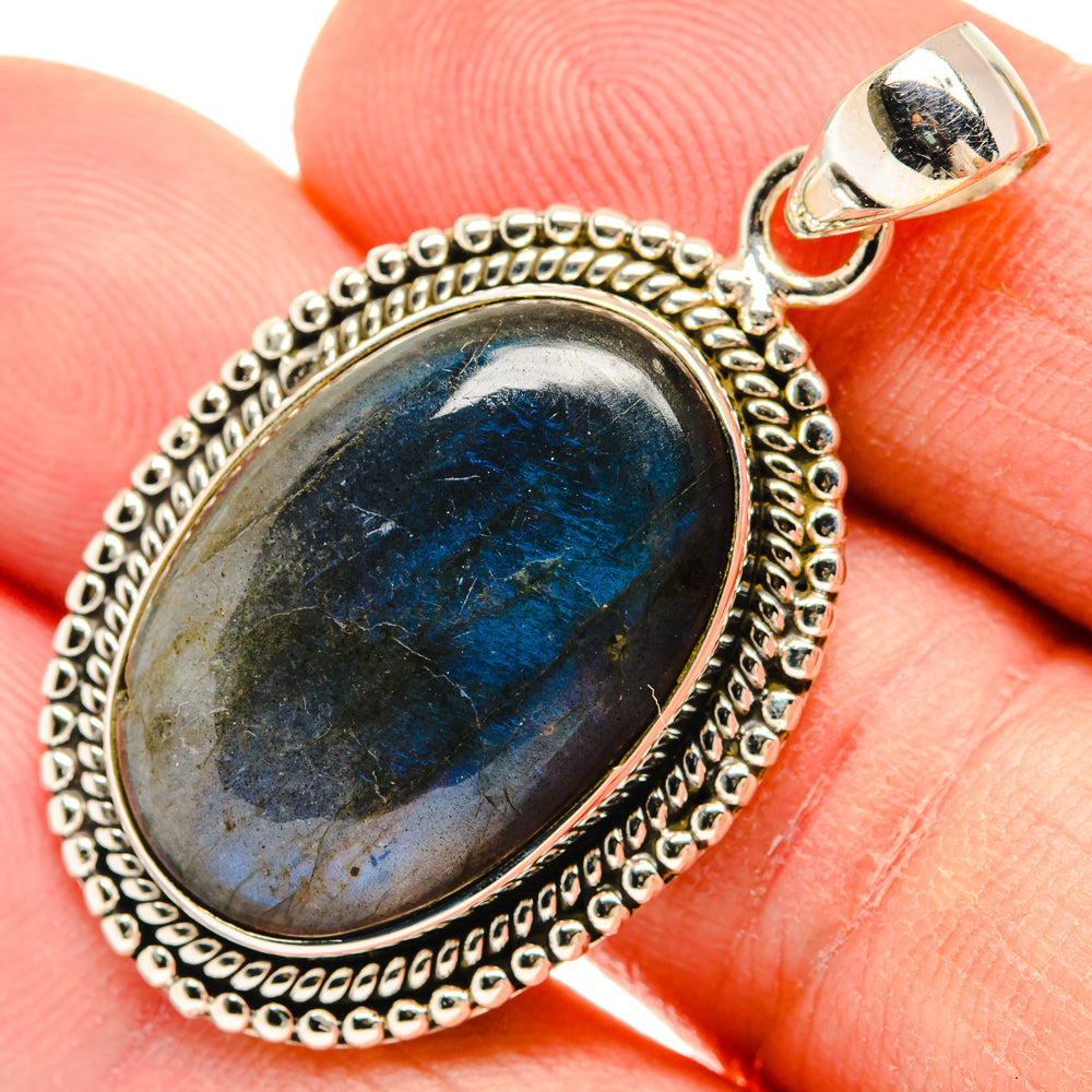 Labradorite Pendants handcrafted by Anasilvercos - PD29116