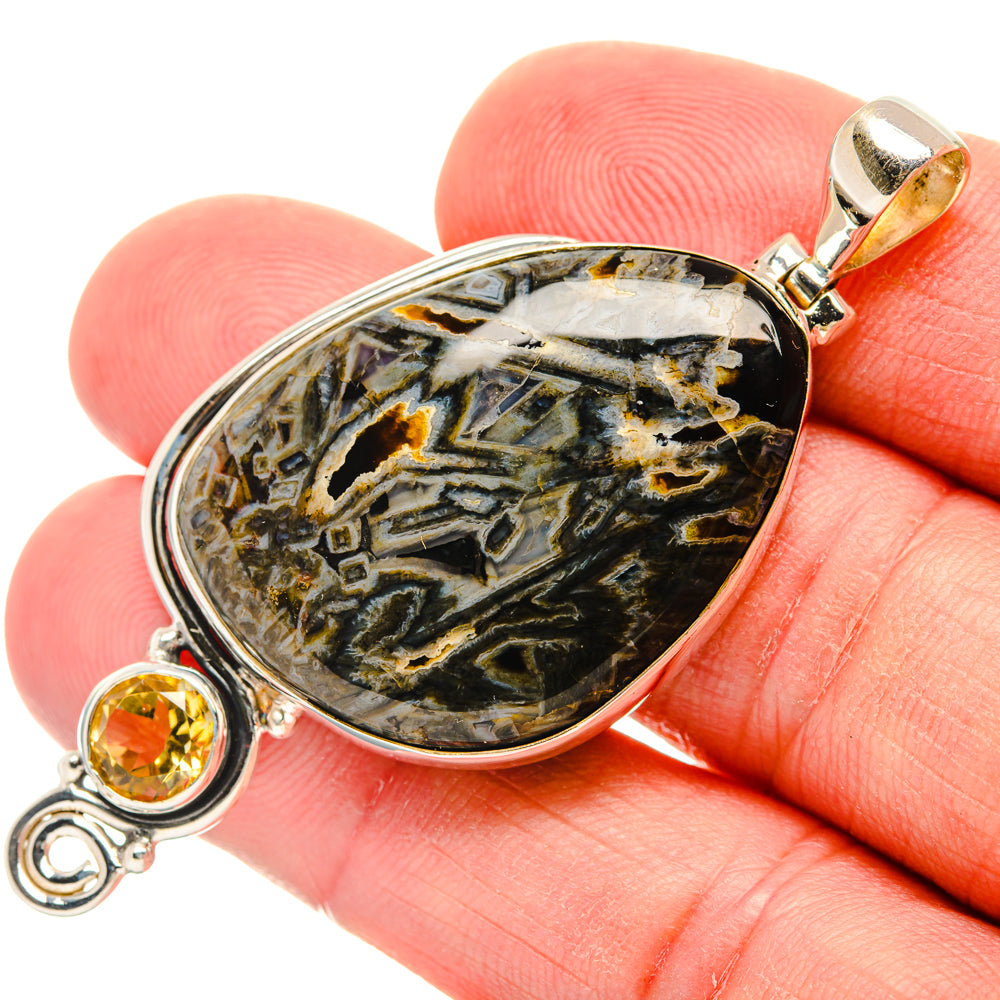 Turkish Tube Agate Pendants handcrafted by Anasilvercos - PD29284