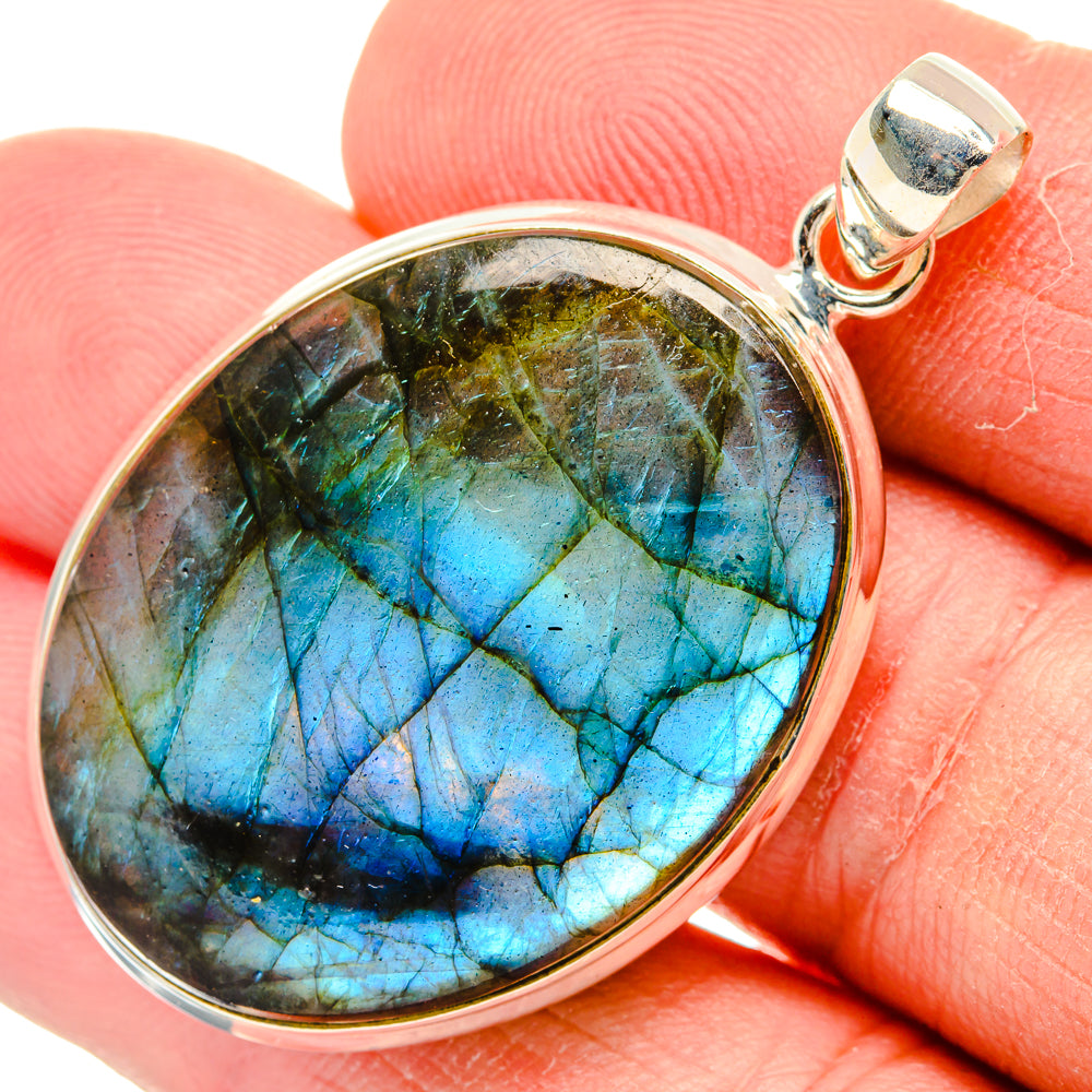 Labradorite Pendants handcrafted by Anasilvercos - PD29304