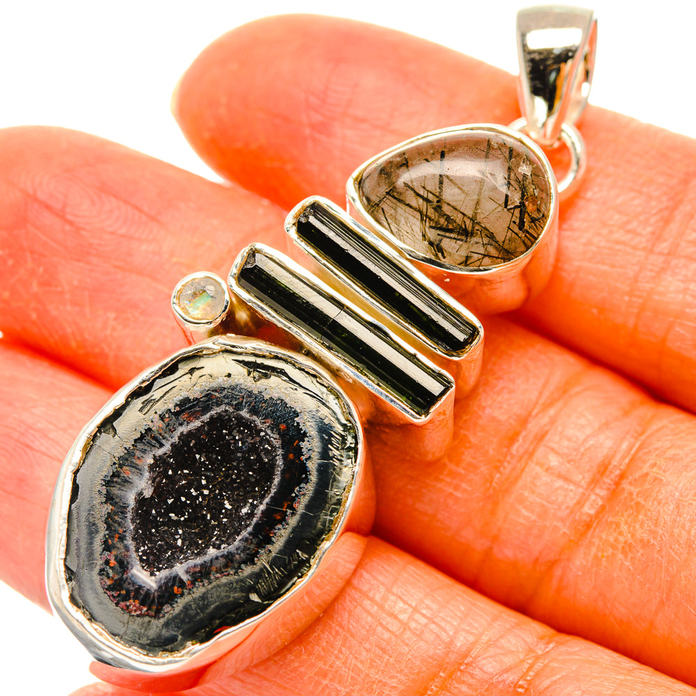 Geode Slice Pendants handcrafted by Anasilvercos - PD29434