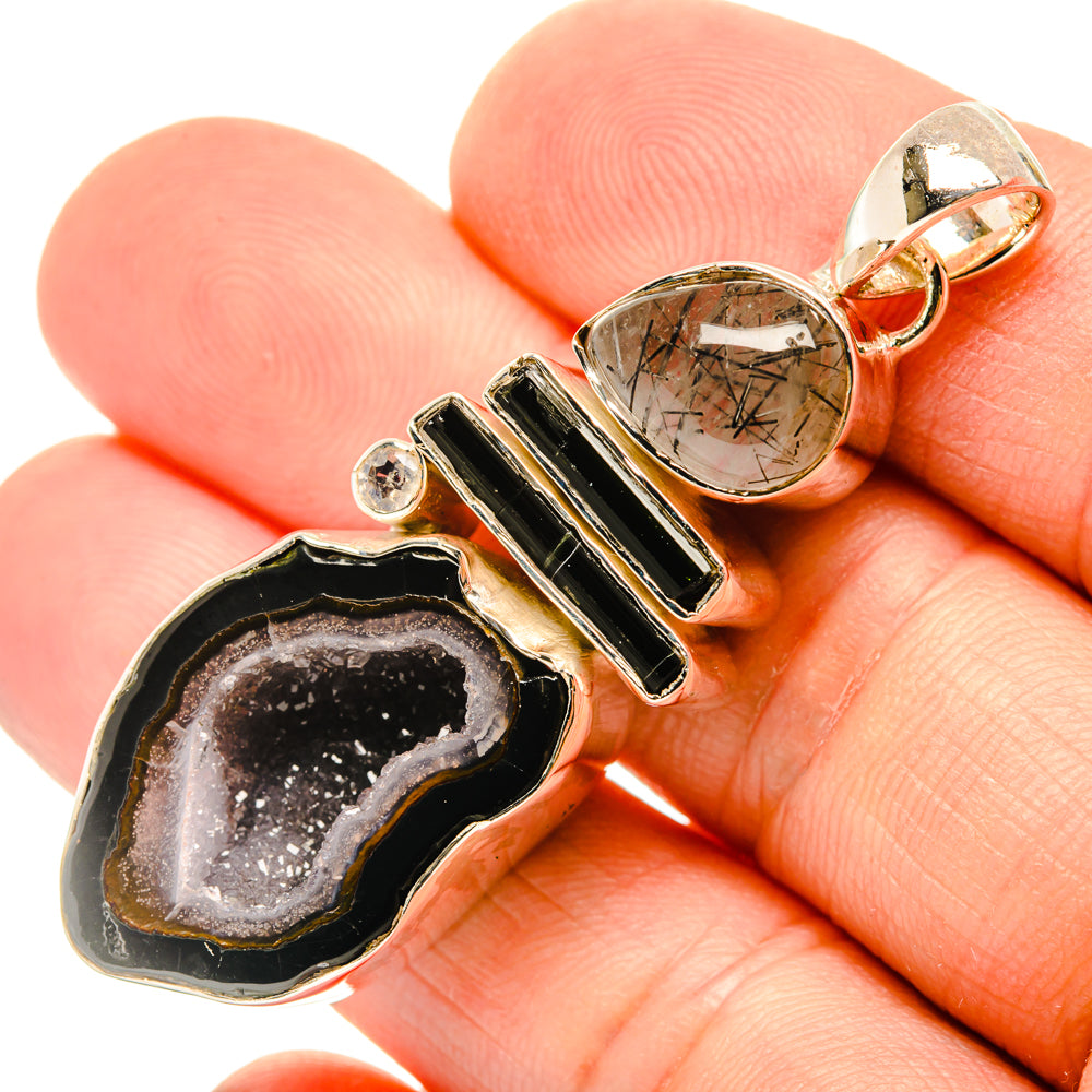 Coconut Geode Slice Pendants handcrafted by Anasilvercos - PD29764