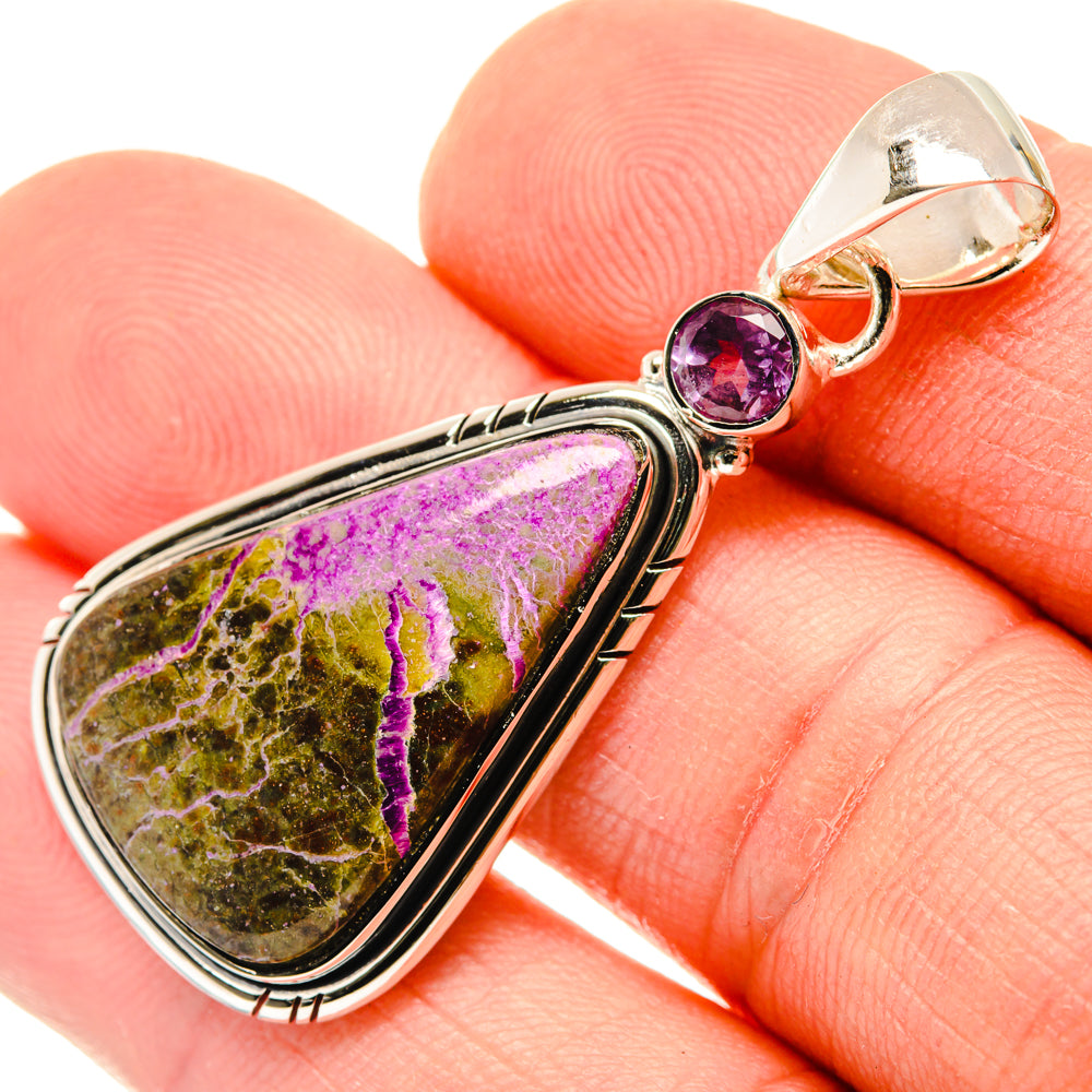Stichtite Pendants handcrafted by Anasilvercos - PD29801