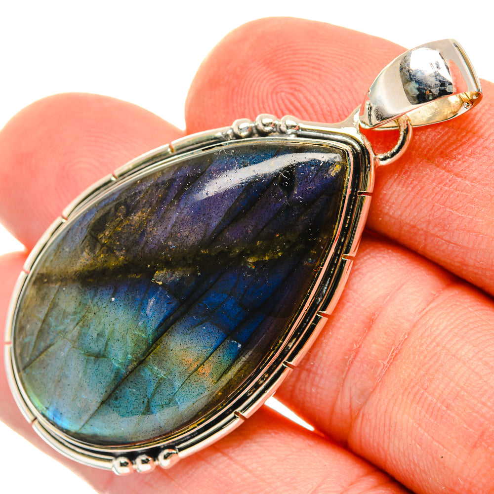 Labradorite Pendants handcrafted by Anasilvercos - PD29838