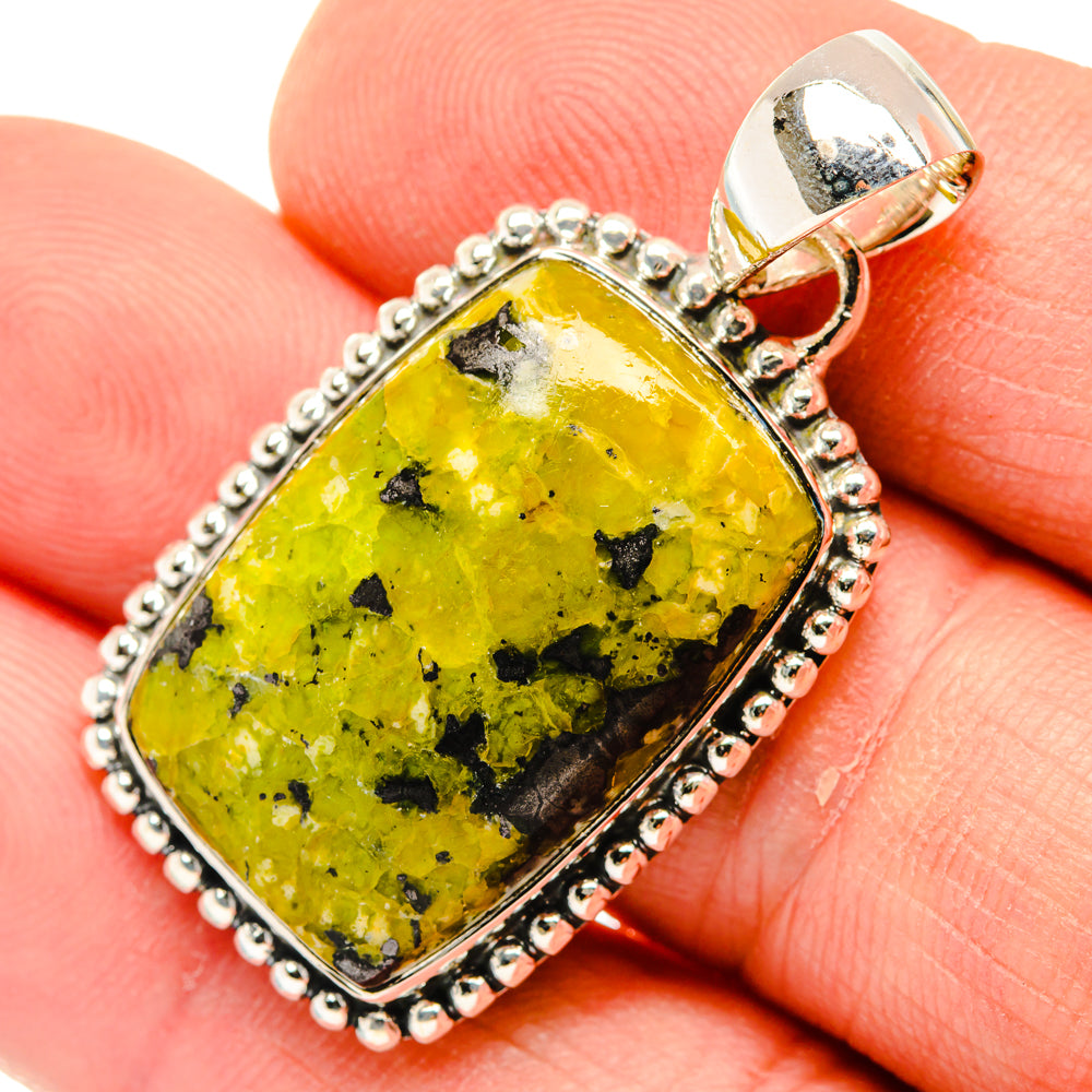 Lizardite Pendants handcrafted by Anasilvercos - PD30019