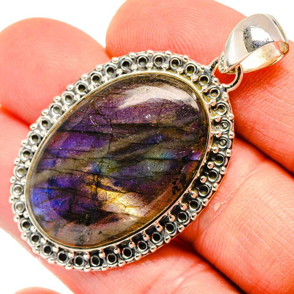 Labradorite Pendants handcrafted by Anasilvercos - PD30068