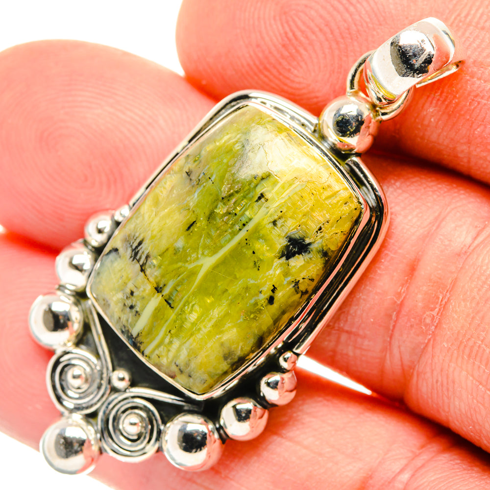 Lizardite Pendants handcrafted by Anasilvercos - PD30126