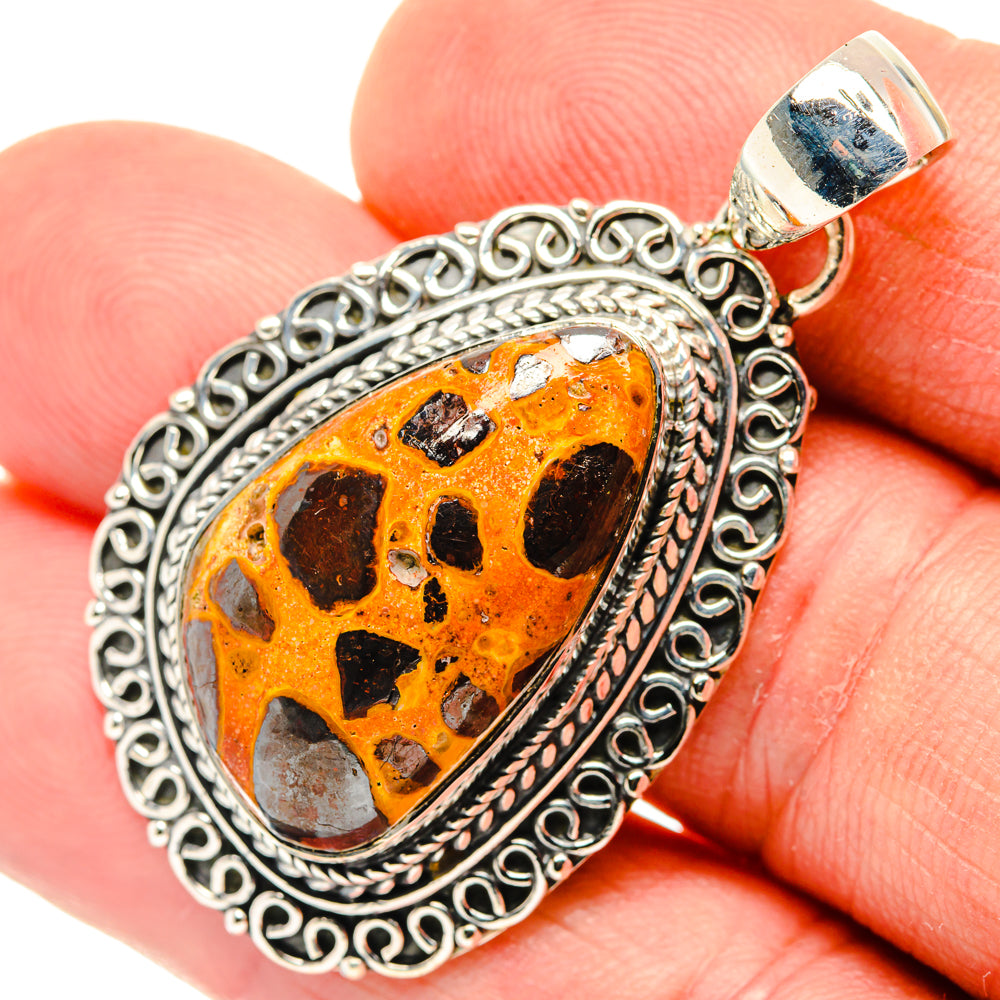 Bauxite Pendants handcrafted by Anasilvercos - PD30220