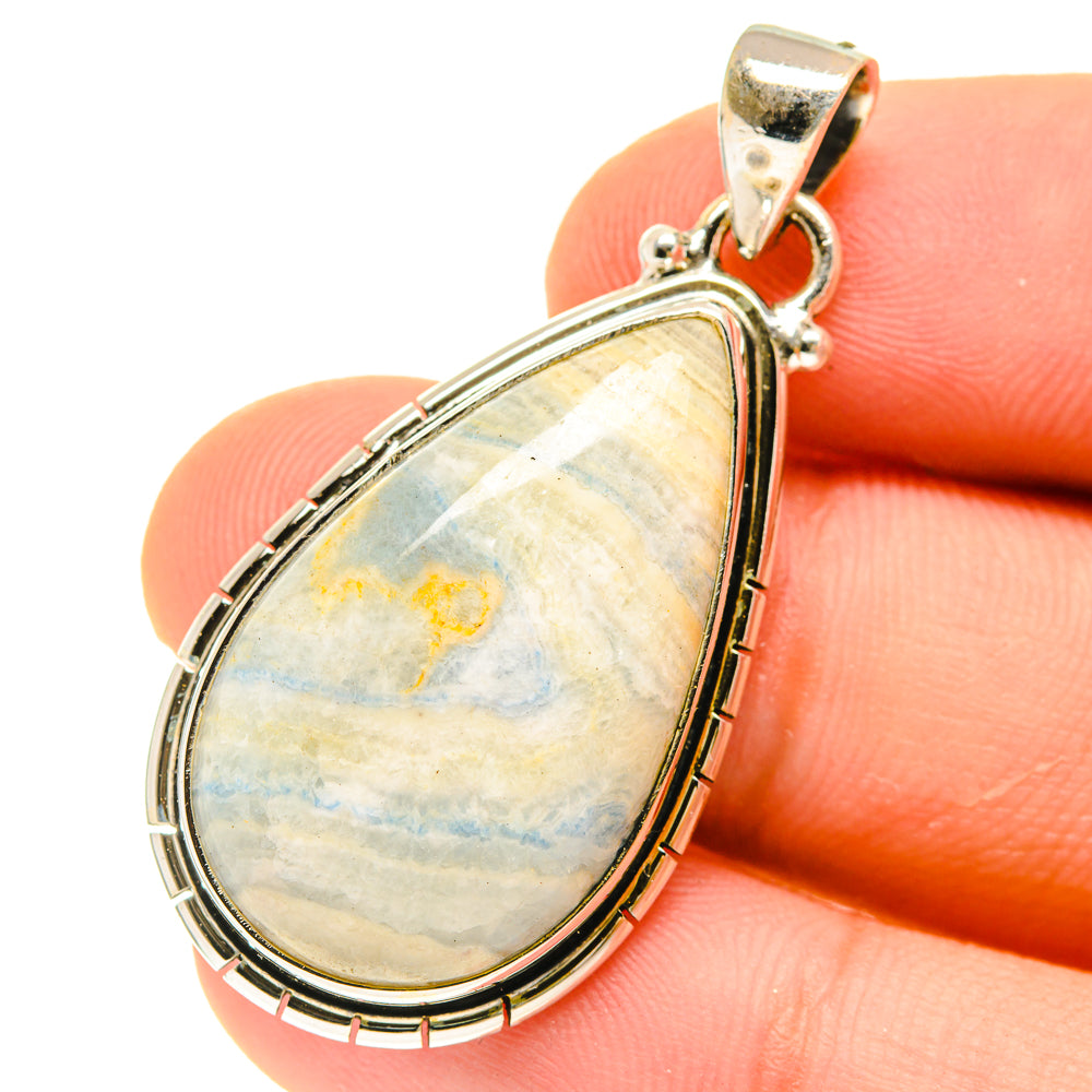 Blue Scheelite Pendants handcrafted by Anasilvercos - PD3024
