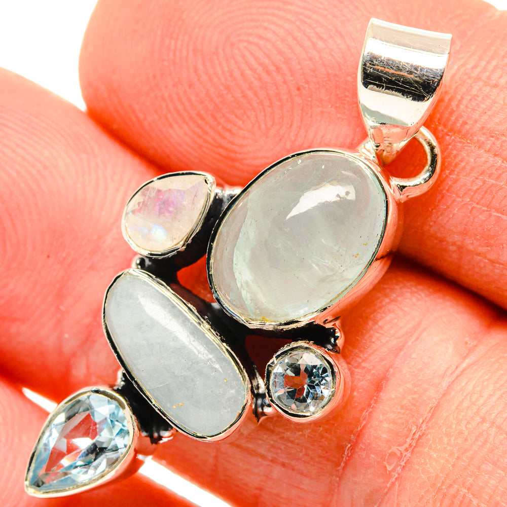 Aquamarine Pendants handcrafted by Anasilvercos - PD30368