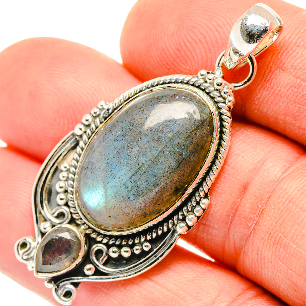 Labradorite Pendants handcrafted by Anasilvercos - PD30371
