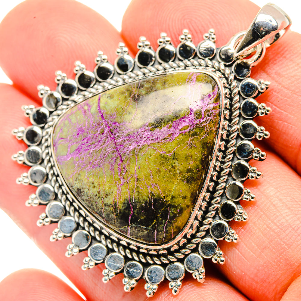 Stichtite Pendants handcrafted by Anasilvercos - PD30428