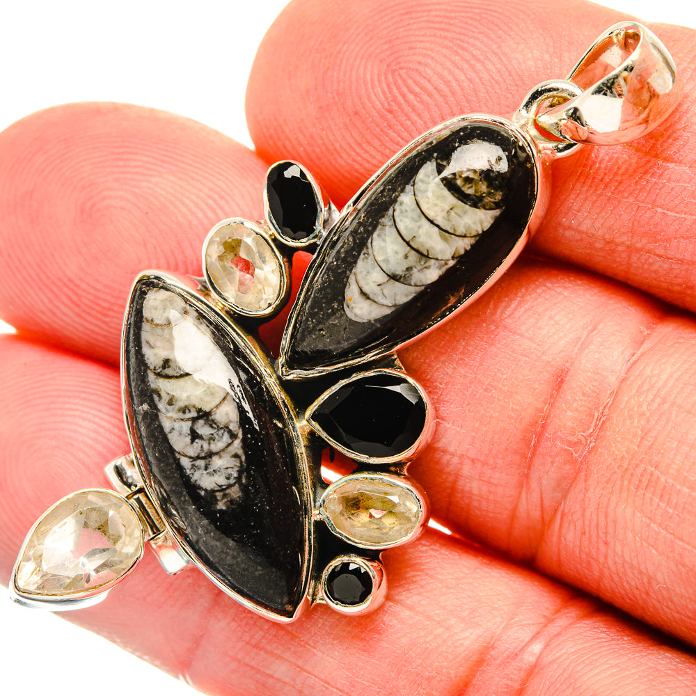 Orthoceras Fossil Pendants handcrafted by Anasilvercos - PD30651
