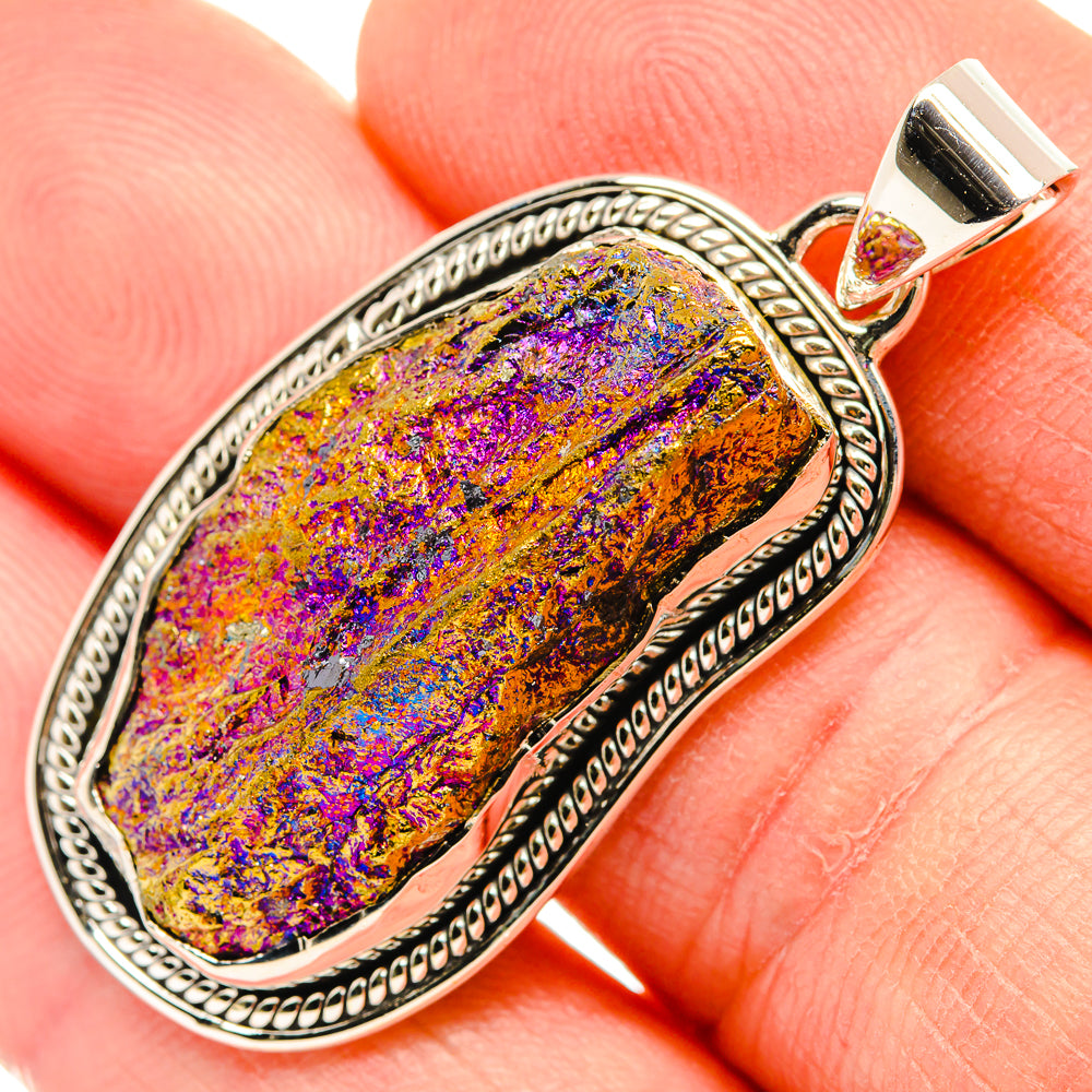 Titanium Druzy Pendants handcrafted by Anasilvercos - PD30688