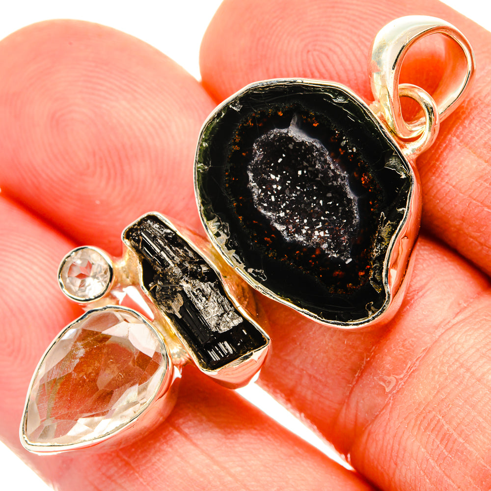 Black Geode Slice Pendants handcrafted by Anasilvercos - PD30851