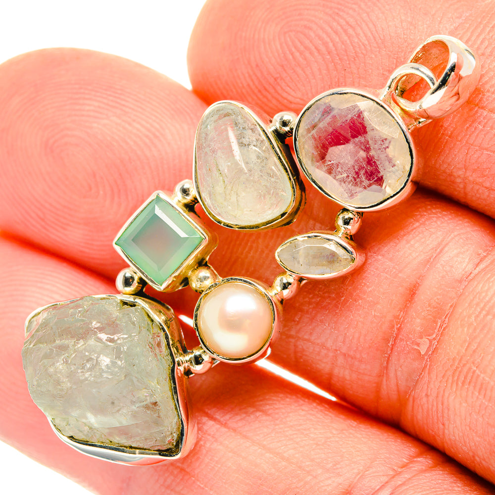Aquamarine Pendants handcrafted by Anasilvercos - PD30897