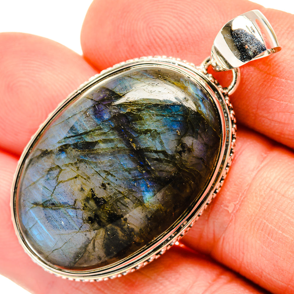 Labradorite Pendants handcrafted by Anasilvercos - PD30914