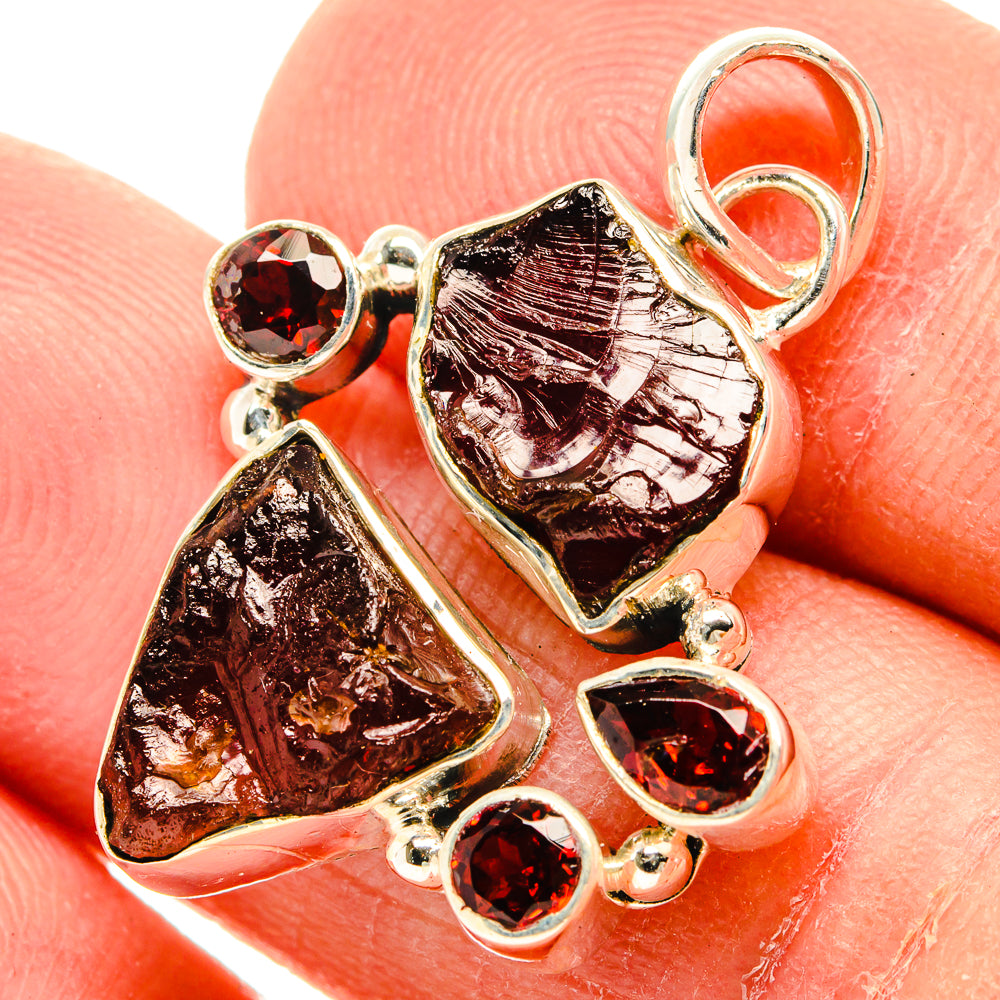 Garnet Pendants handcrafted by Anasilvercos - PD31055