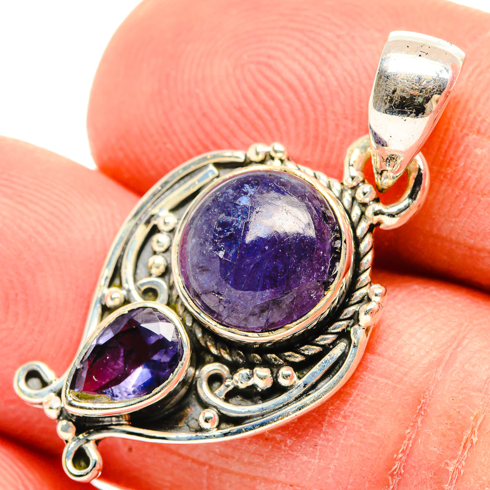 Tanzanite Pendants handcrafted by Anasilvercos - PD31079