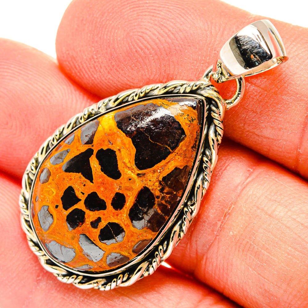Bauxite Pendants handcrafted by Anasilvercos - PD31122