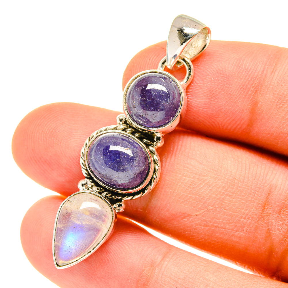 Tanzanite Pendants handcrafted by Anasilvercos - PD3113