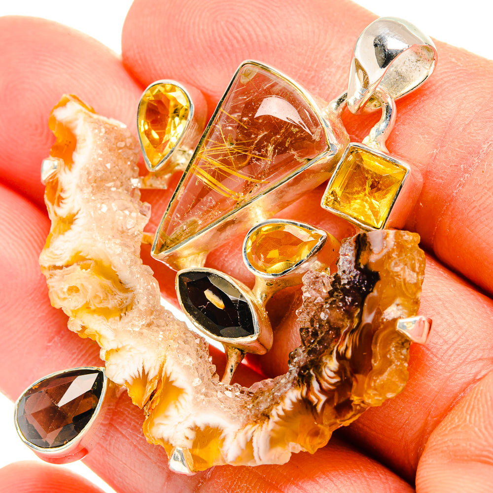 Geode Slice Pendants handcrafted by Anasilvercos - PD31340