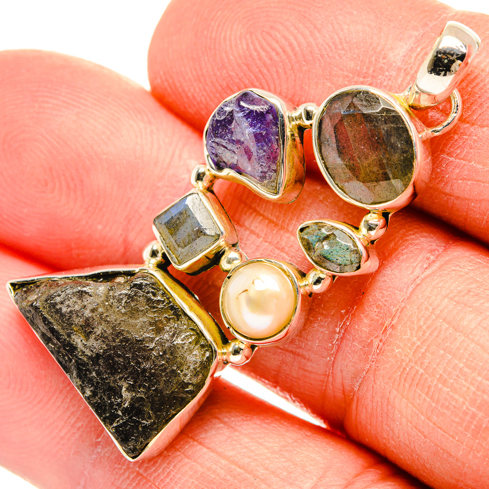 Tektite Pendants handcrafted by Anasilvercos - PD31382