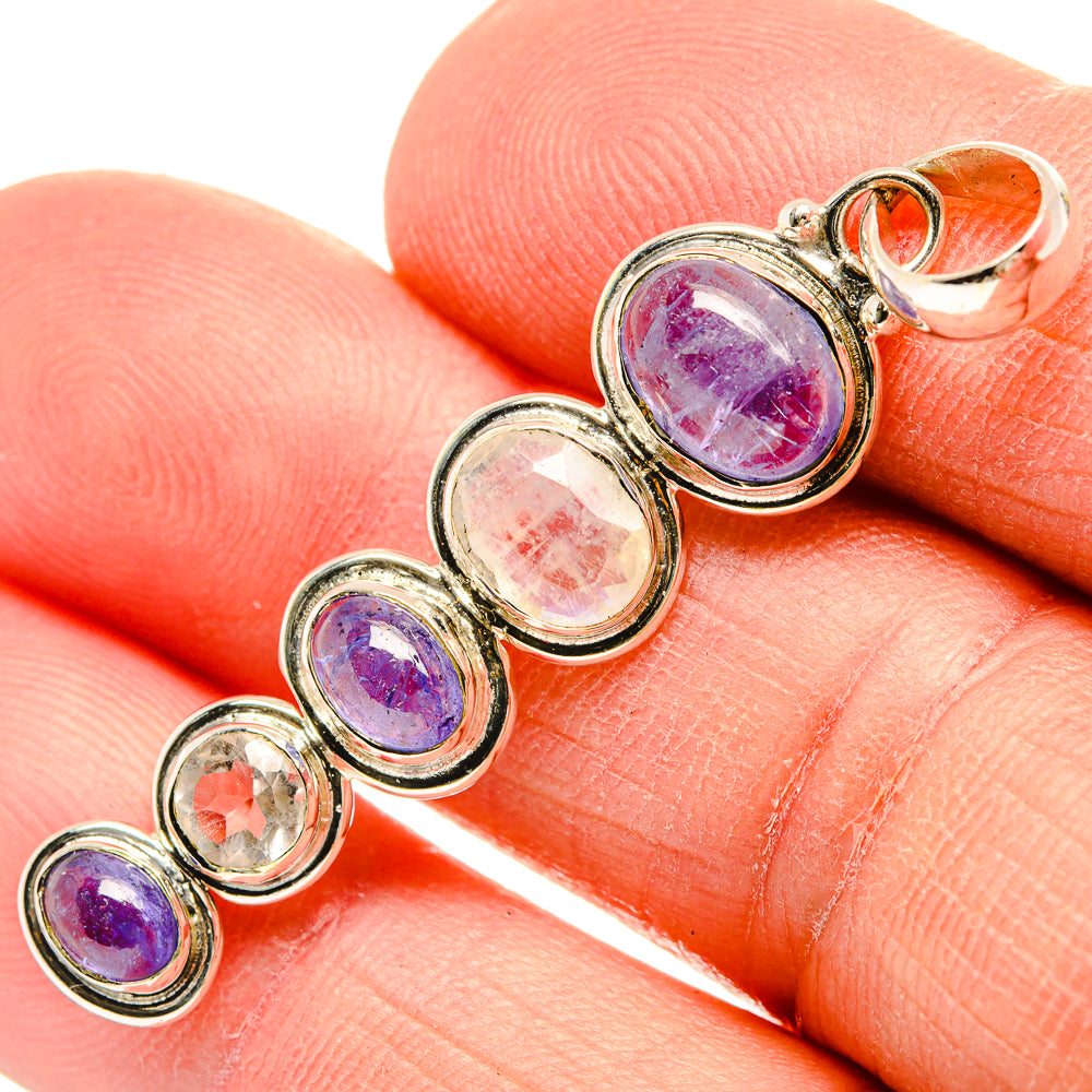 Tanzanite Pendants handcrafted by Anasilvercos - PD31401