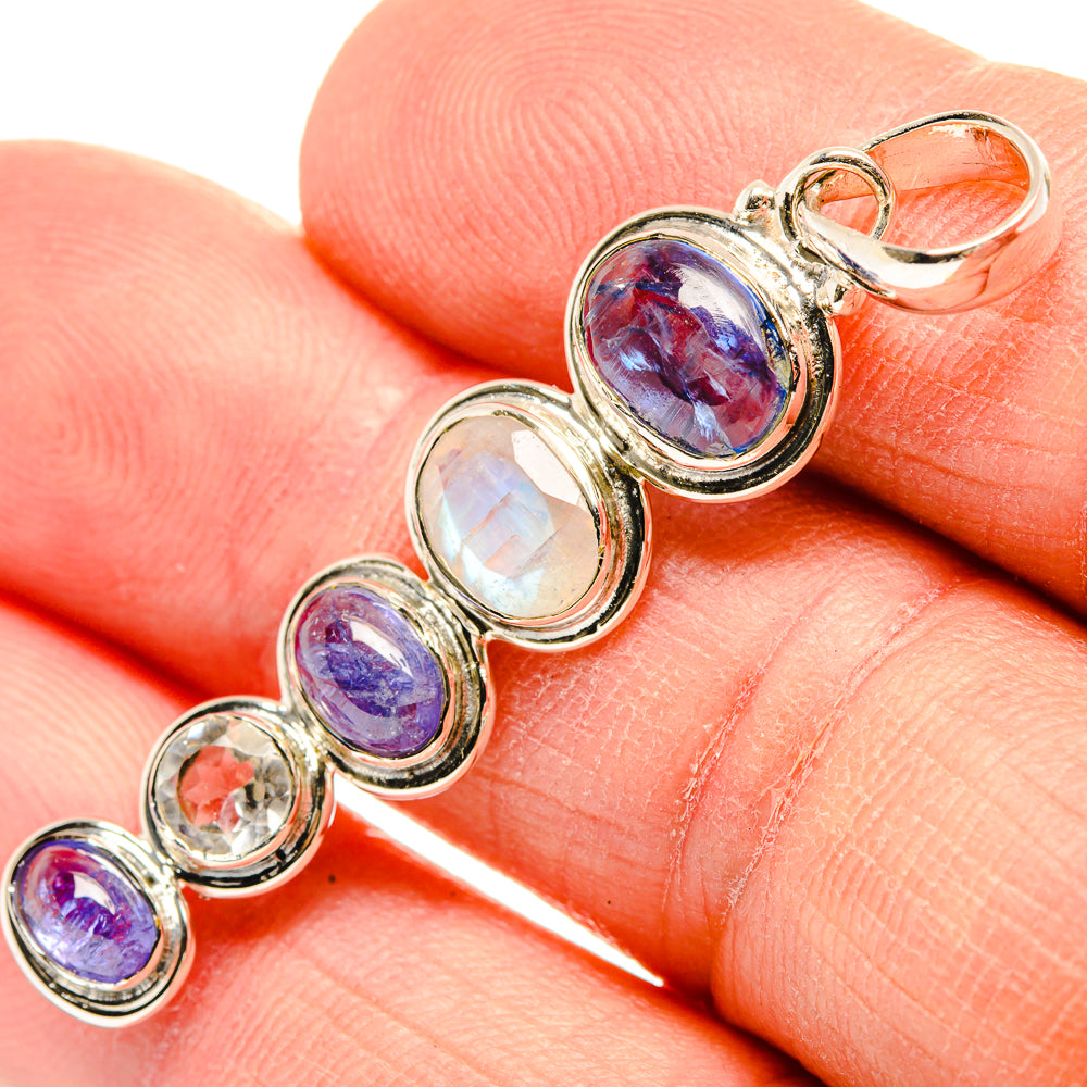 Kyanite Pendants handcrafted by Anasilvercos - PD31402