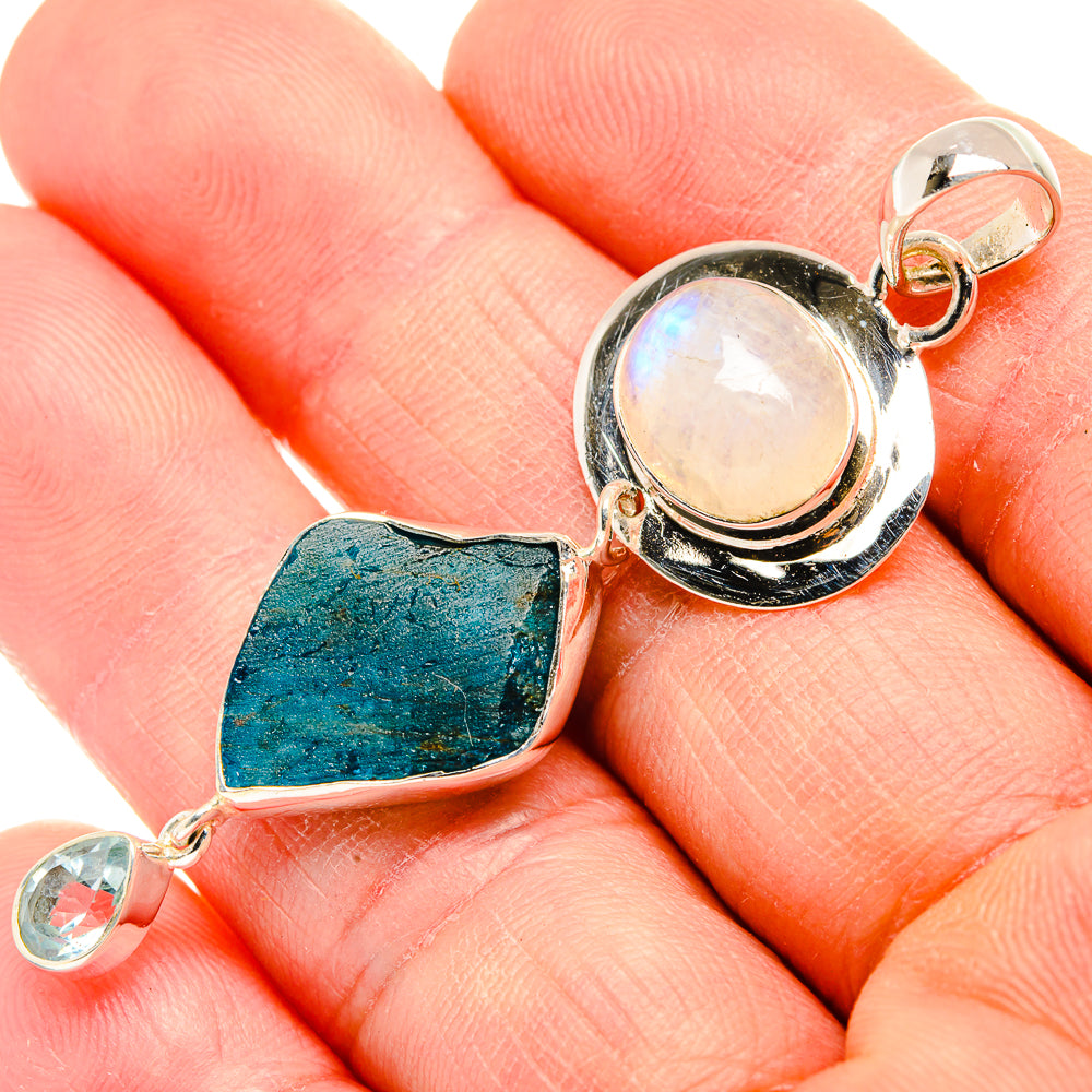 Apatite Pendants handcrafted by Anasilvercos - PD31410