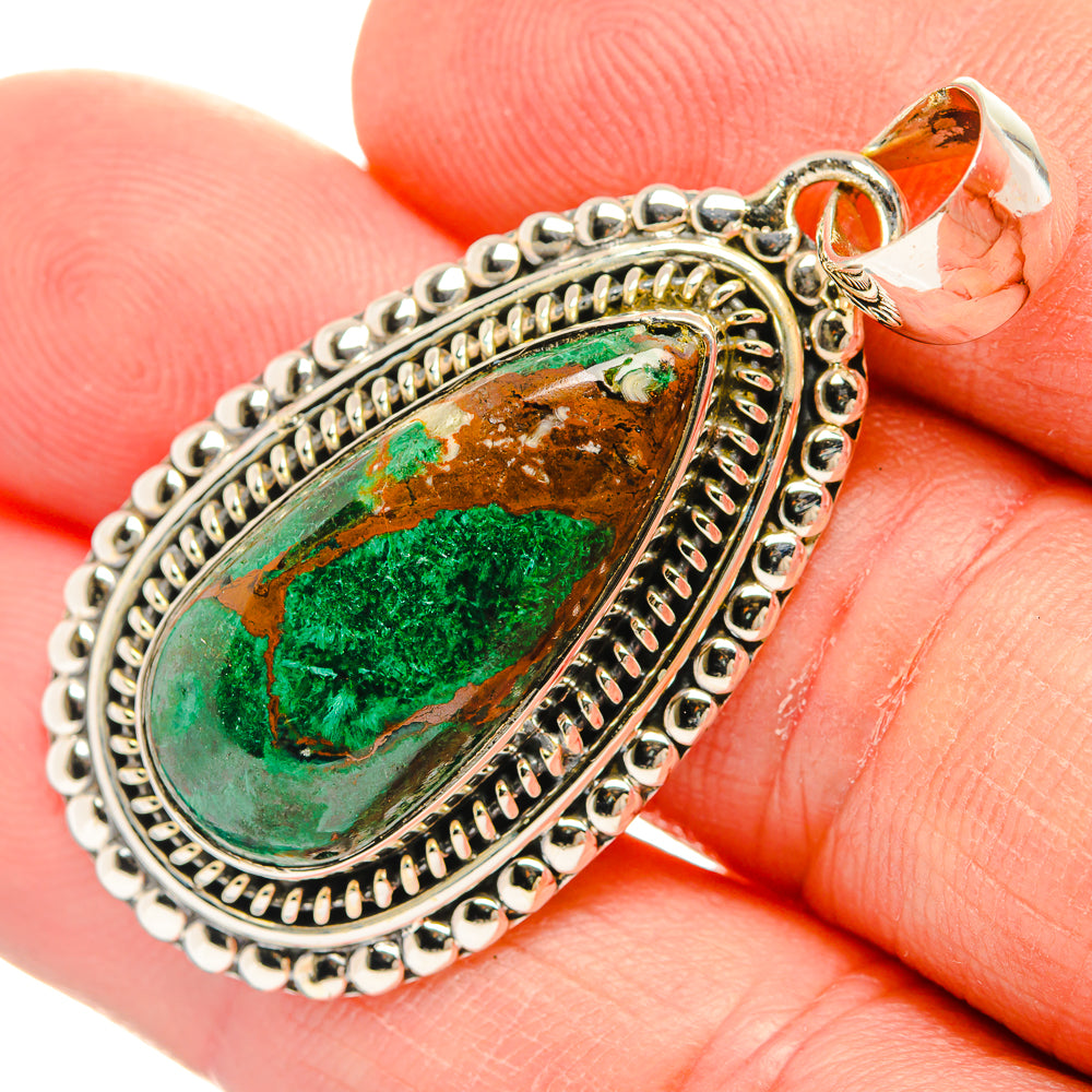 Malachite Pendants handcrafted by Anasilvercos - PD31536