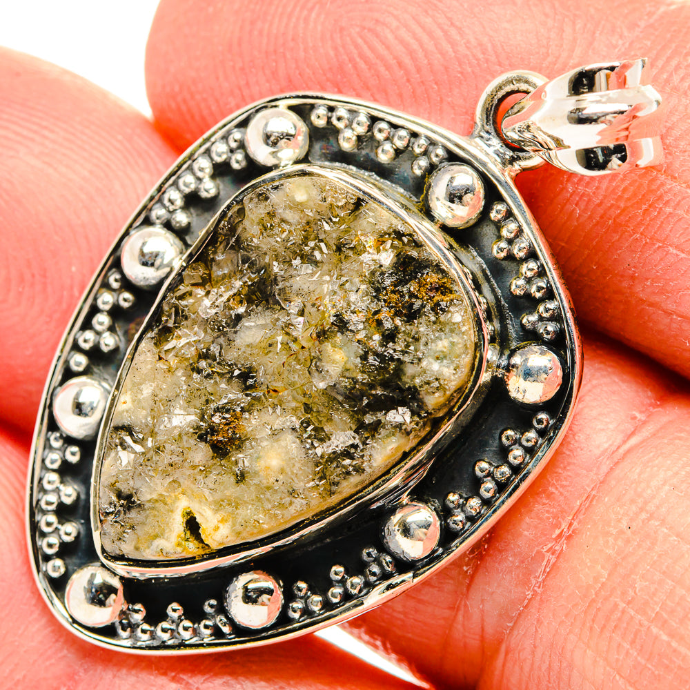 Green Aventurine Pendants handcrafted by Anasilvercos - PD31545