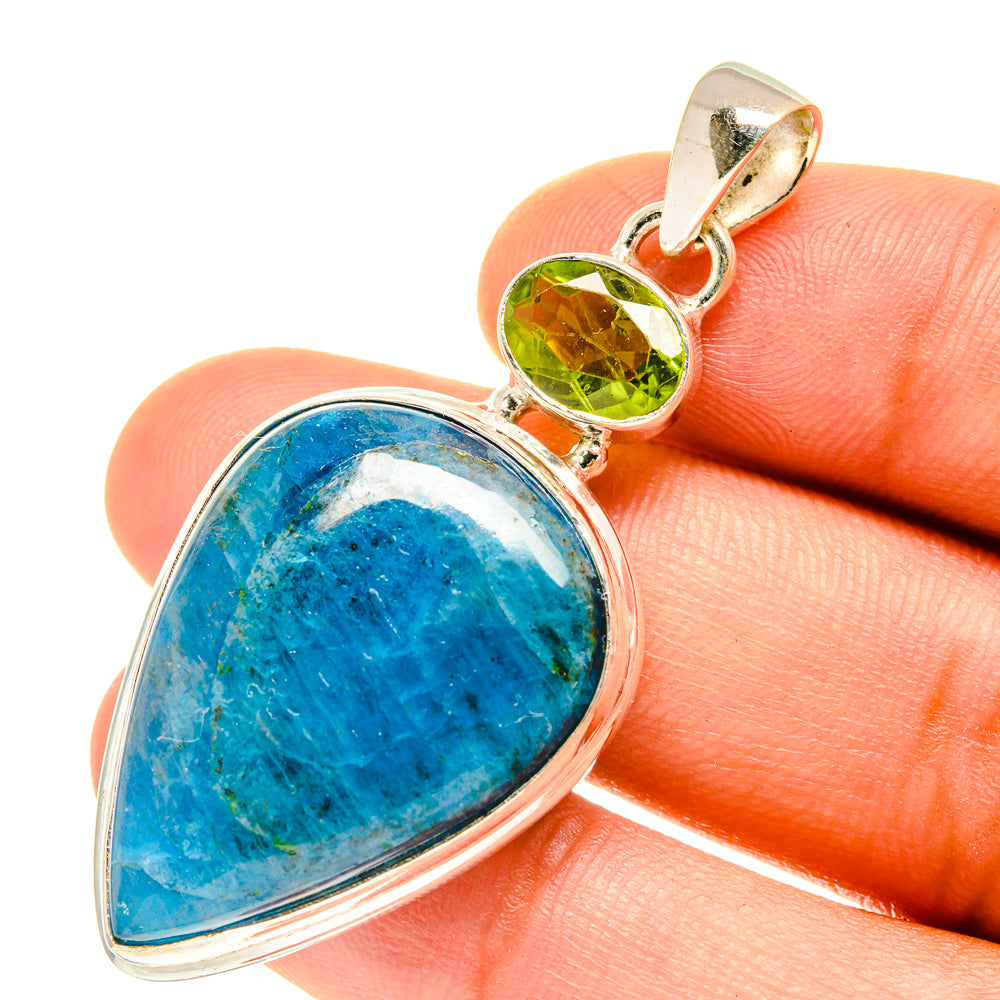 Apatite Pendants handcrafted by Anasilvercos - PD3187