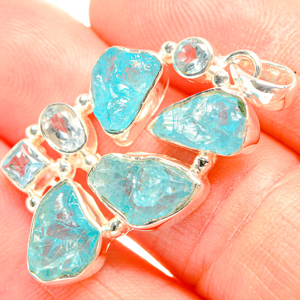 Apatite Pendants handcrafted by Anasilvercos - PD32167