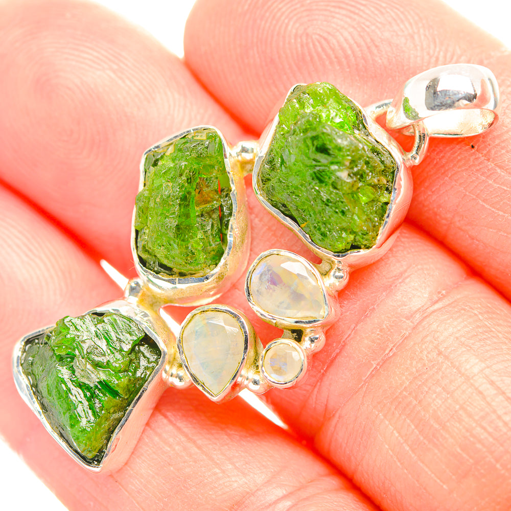Chrome Diopside Pendants handcrafted by Anasilvercos - PD32168
