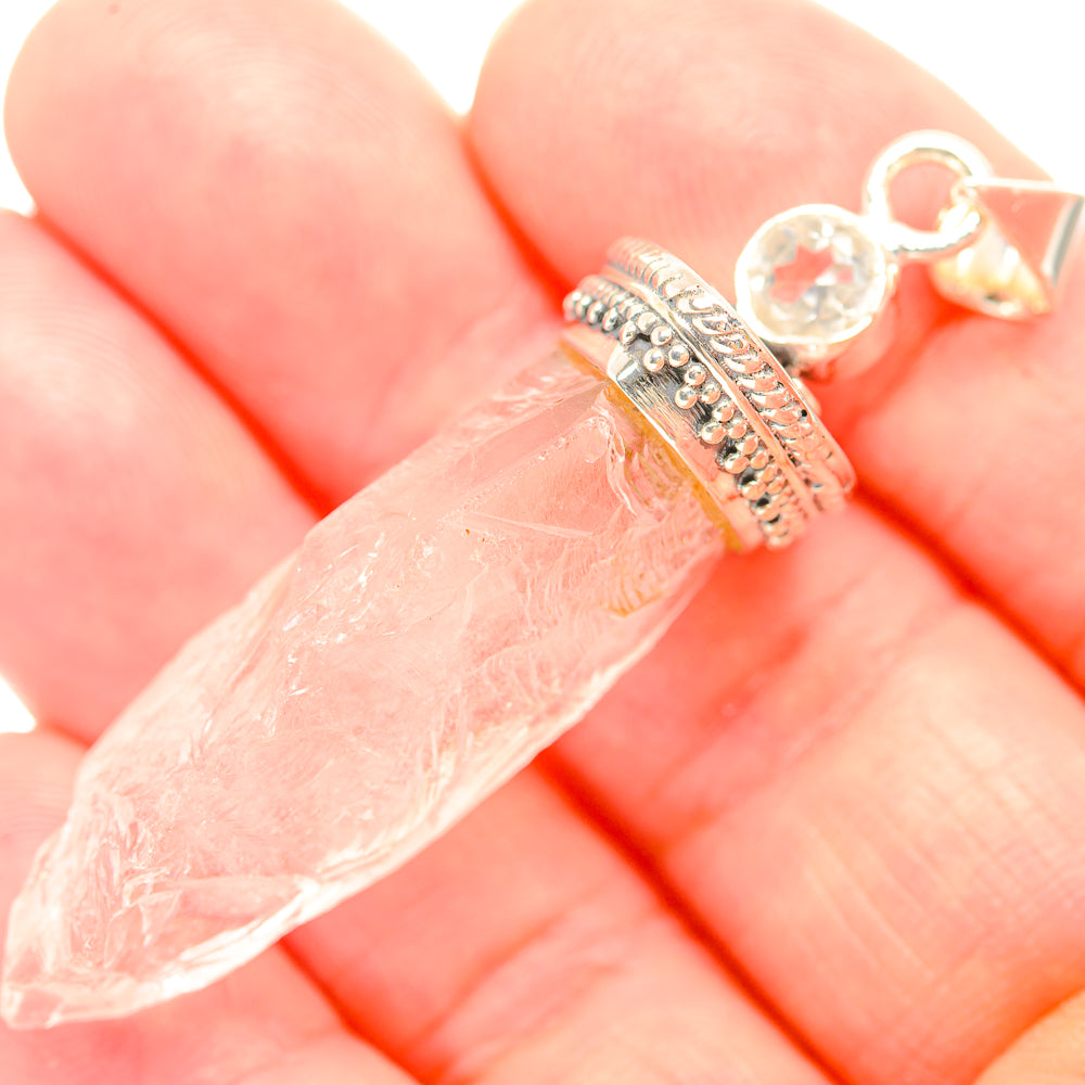 White Quartz Pendants handcrafted by Anasilvercos - PD32251