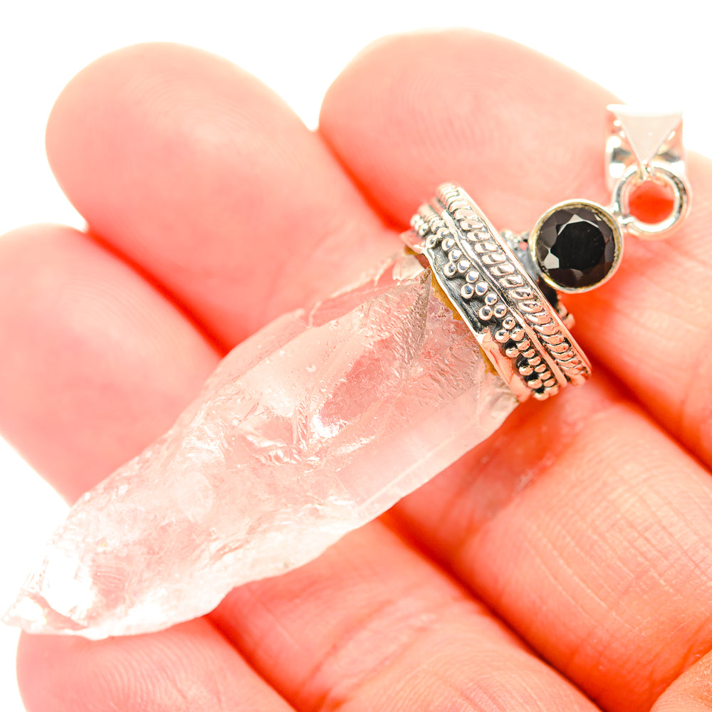 White Quartz Pendants handcrafted by Anasilvercos - PD32252
