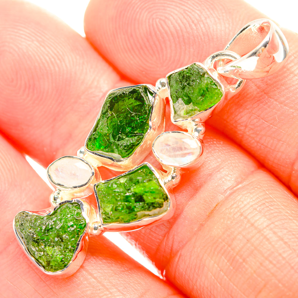 Chrome Diopside Pendants handcrafted by Anasilvercos - PD32346