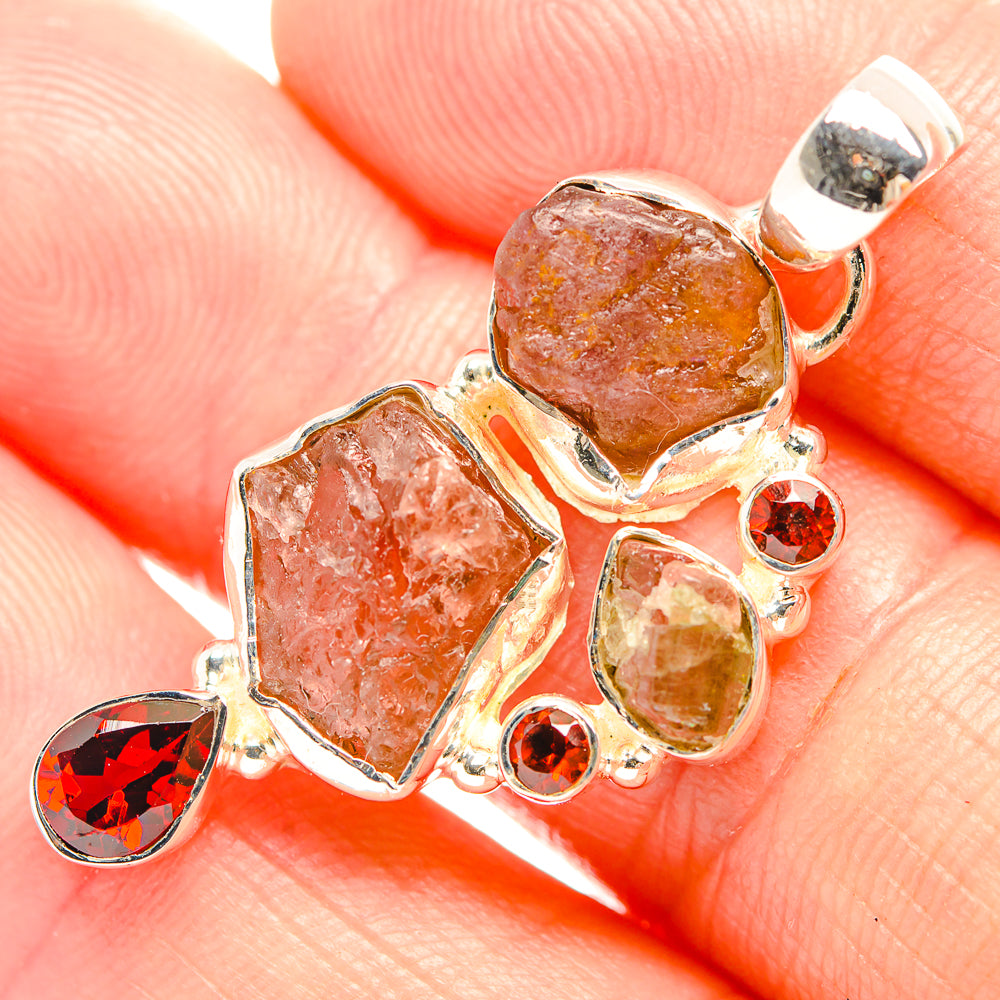 Rose Quartz Pendants handcrafted by Anasilvercos - PD32355