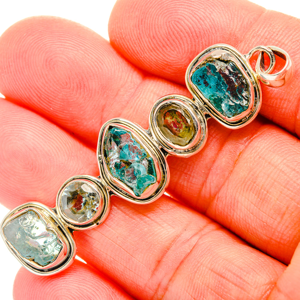 Apatite Pendants handcrafted by Anasilvercos - PD32371