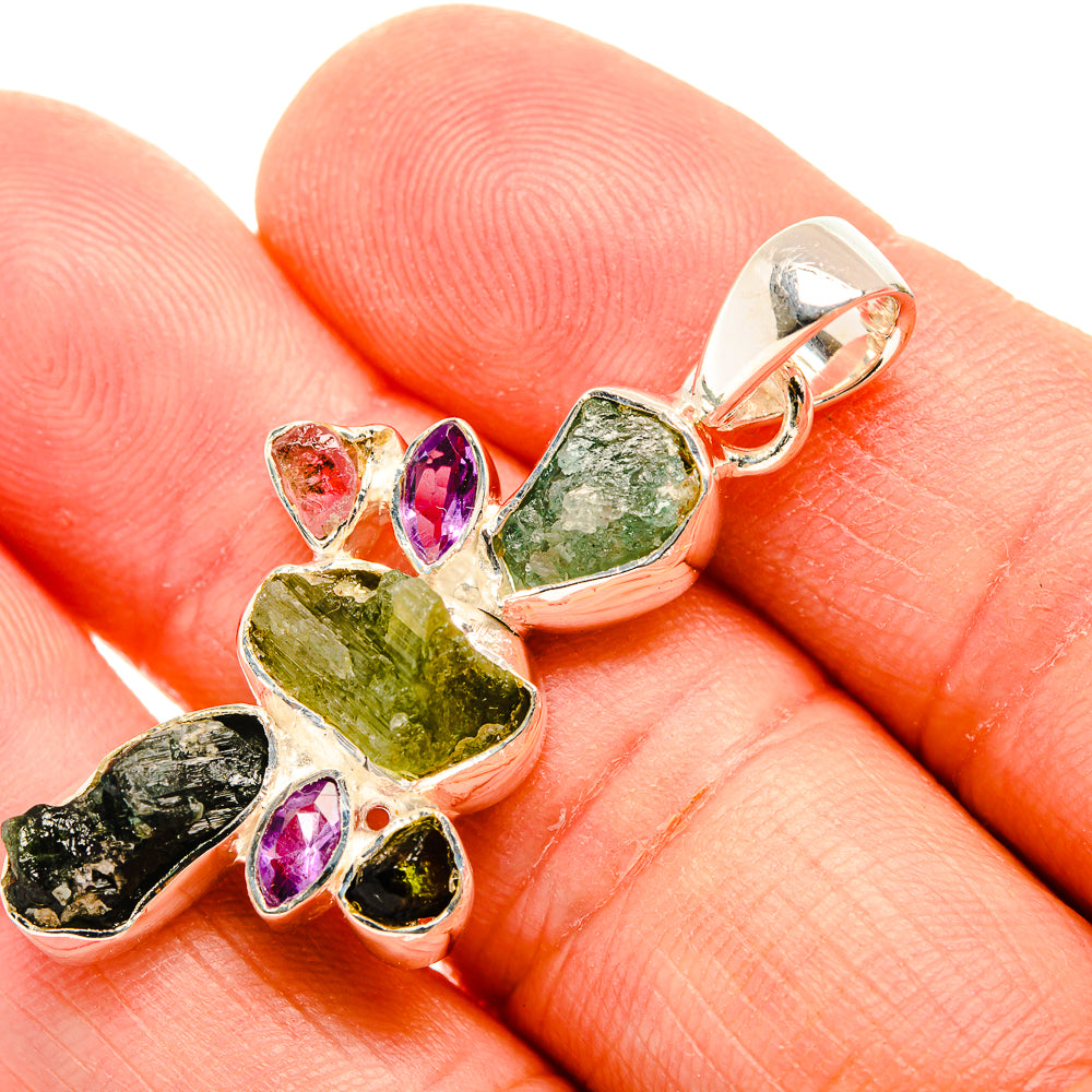 Green Tourmaline Pendants handcrafted by Anasilvercos - PD32407